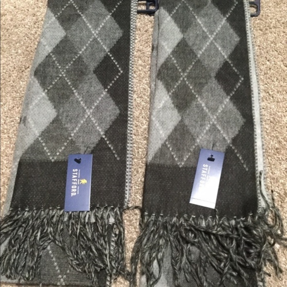 🆕Stanford men’s black and grey soft scarf